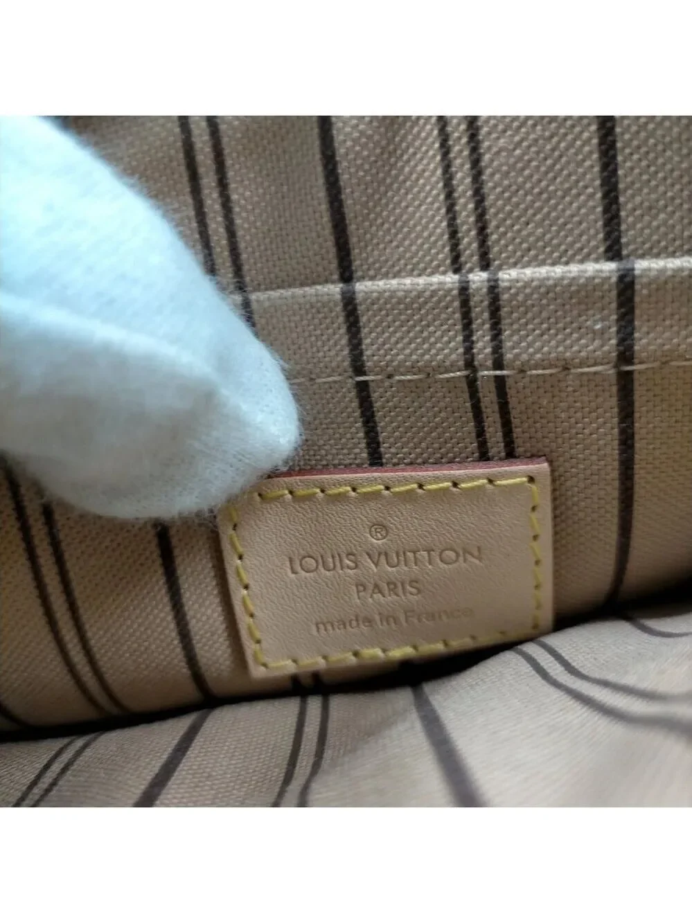 Authentic Louis Vuitton Neverfull Pochette Monogram Wristlet Clutch